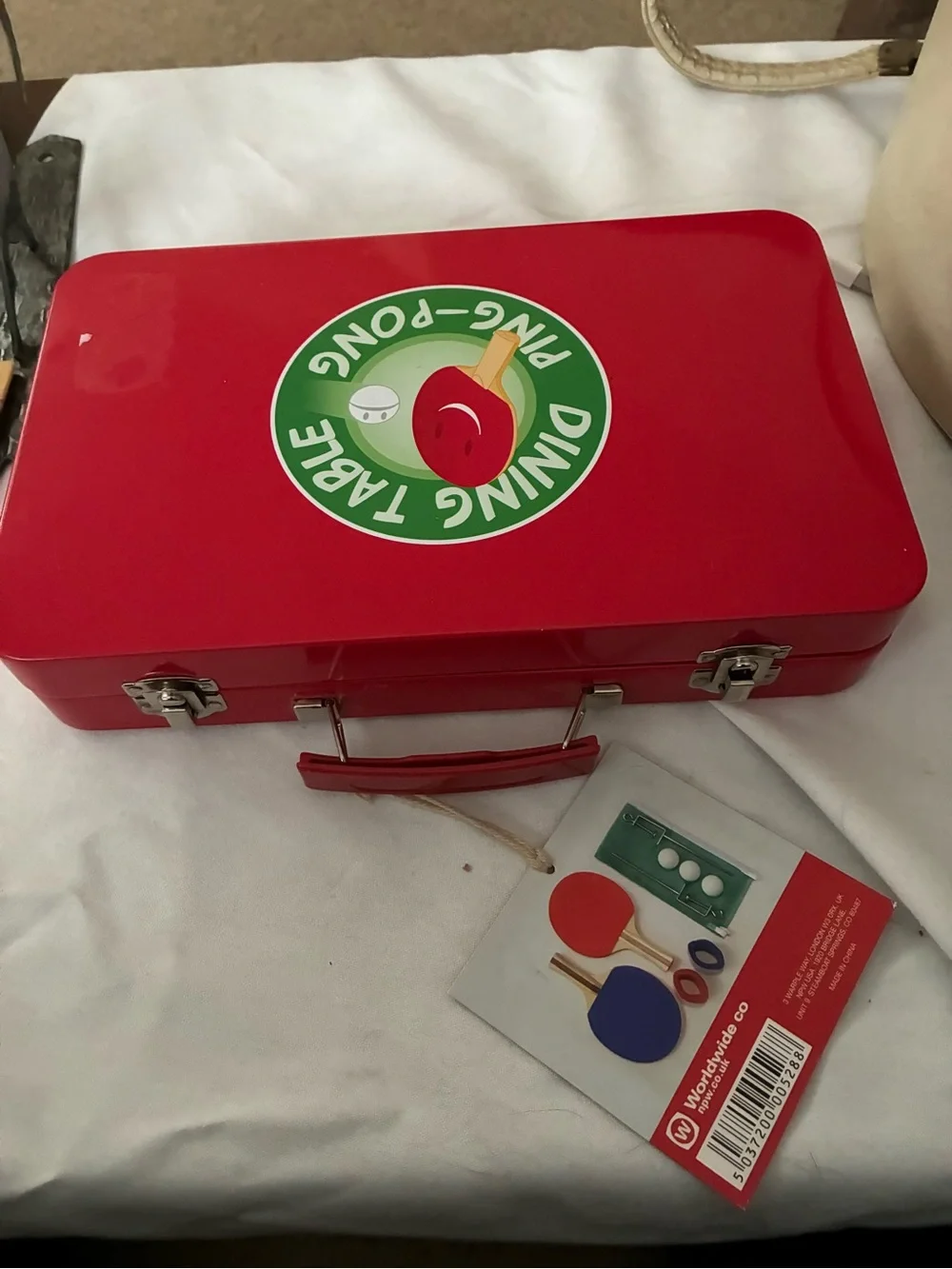 Table Ping-Pong Set - Red Paddle black paddle New in box Dining Table Ping-Pong